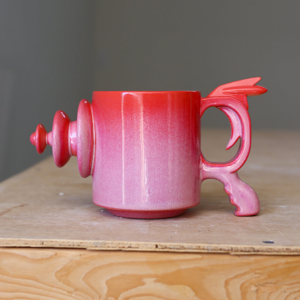 PREORDER: Raygun - Kinky Pink